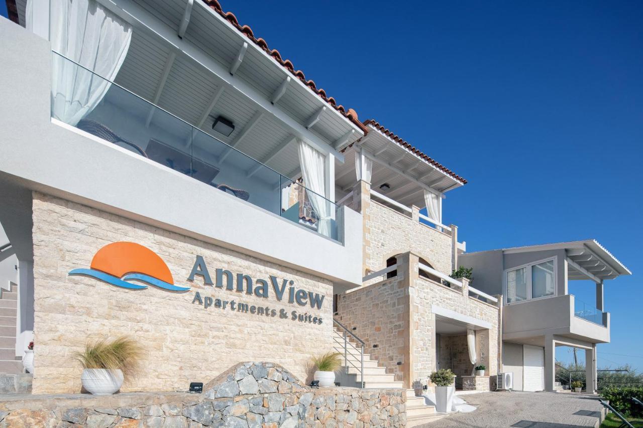 Annaview Apartments & Suites Плакиас Екстериор снимка